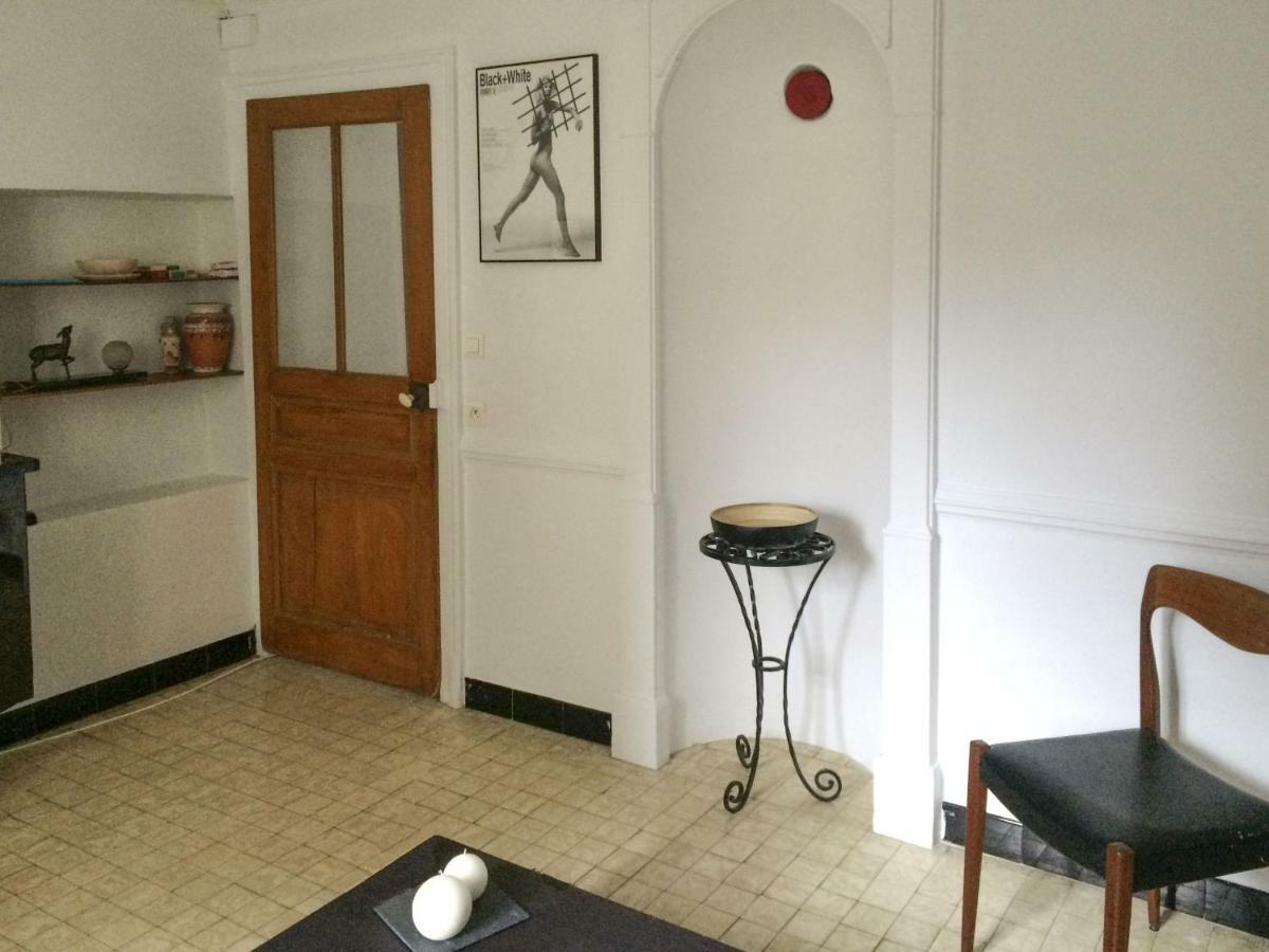 Villa Retro Arty House Mesnay Exterior foto